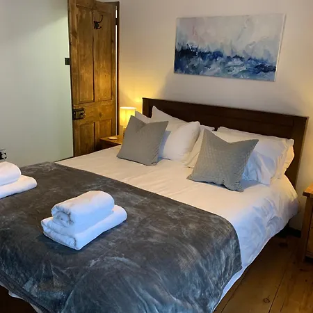 Market House, Holiday home *